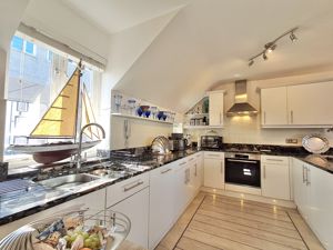 Photo 10- click for photo gallery